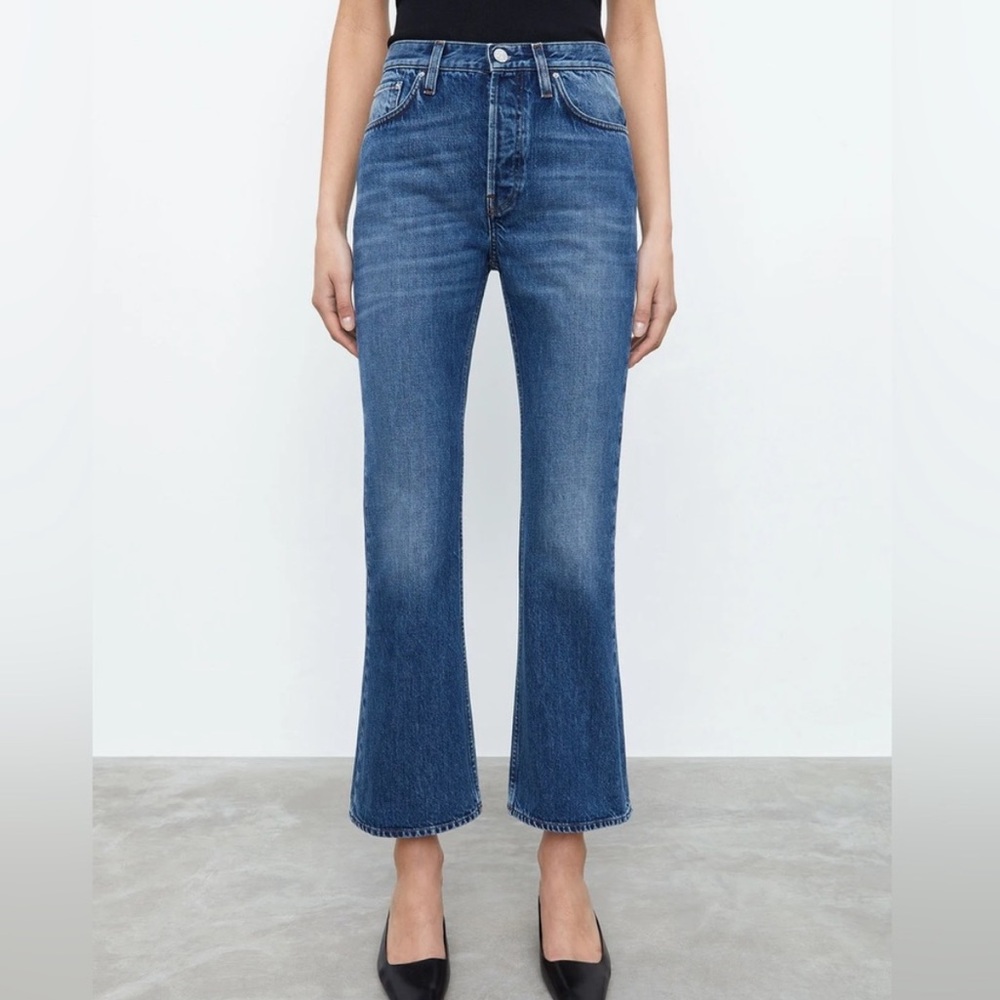 Toteme Cropped Kick Flair Jeans - like new
